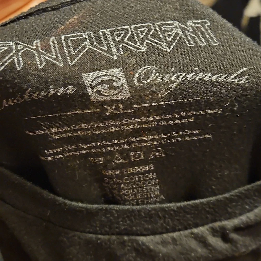 Black California Republic T-Shirt with Galaxy Design - Picture 2 of 2